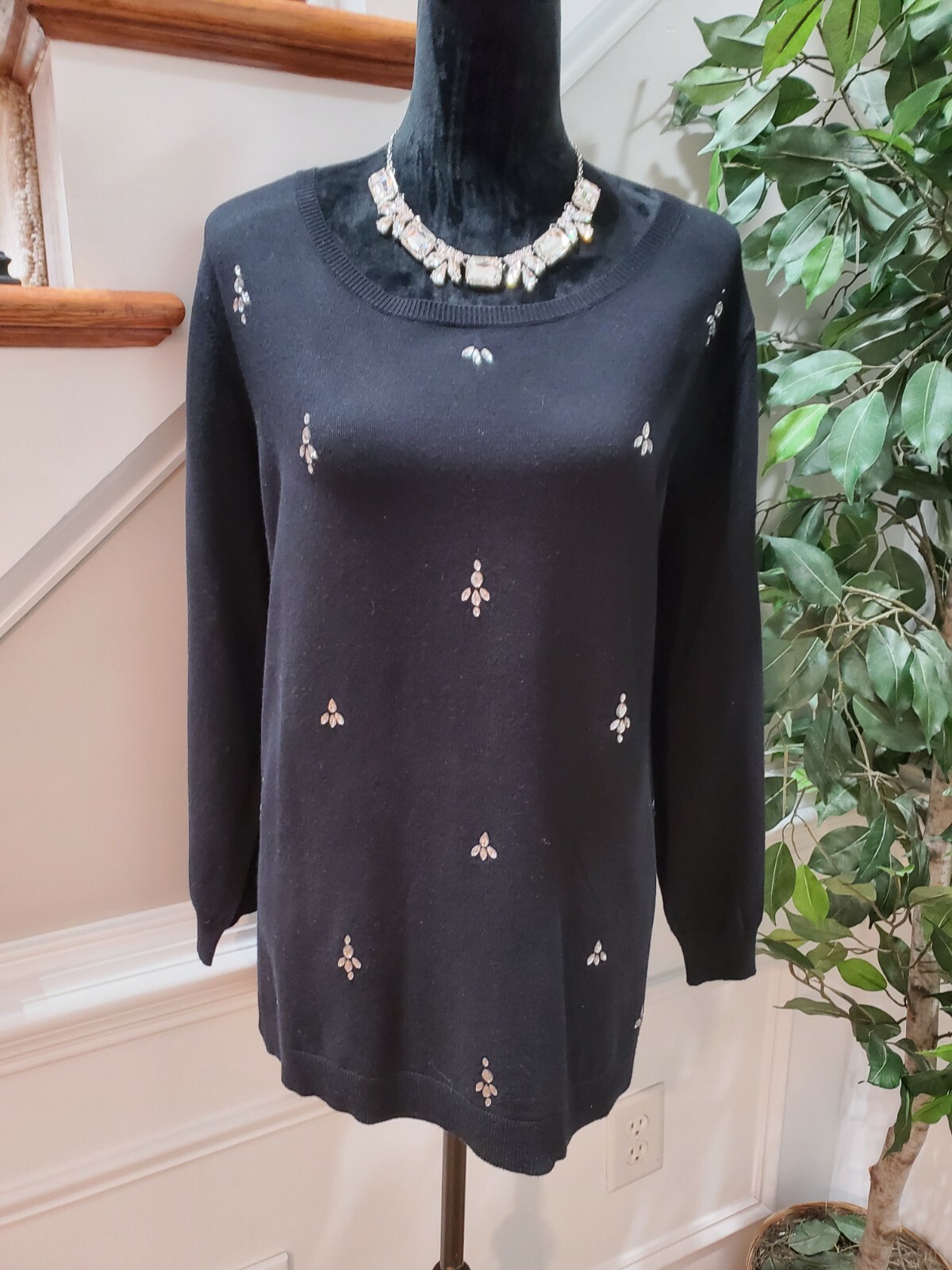 Ruby Rd. Women's Solid Black Rayon Round Neck Lon… - image 9