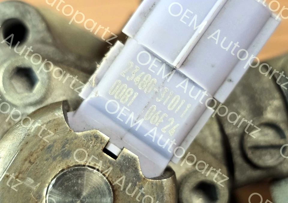 Bomba de combustível Lexus IS250 IS350 GS350 2007-2012 pressão do motor 23480-31011 OEM usada - Imagem 3 de 4