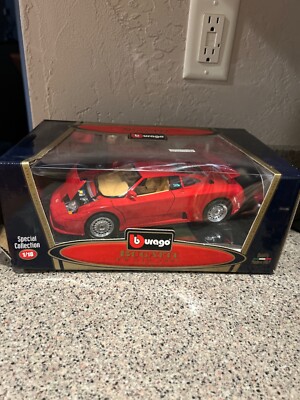 1:18 Bburago (Burago) Bugatti EB 110 '91 blue, red, or silver MIB
