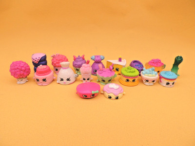 SHOPKINS - Konvolut 18 Figuren - Random Series Mixed - Loose No Dupe