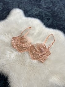 Lot 2 Agent Provocateur Beige Flowers &ndash; Size S 32c / Neon Green S 32C