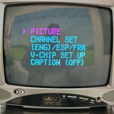 Durabrand DWT1304 13" Vintage Color Television Retro Gaming Powers Up No Audio