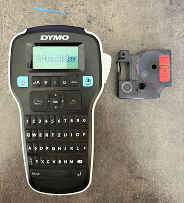 DYMO LabelManager 160 Beschriftungsgerät mit D1 Schriftband 9 mm, AAA