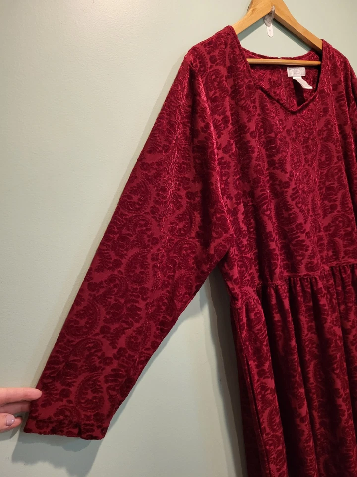 Vtg Red Burnout Velvet Long Sleeve Maxi Dress Pockets Holiday Party Sz 26w - Image 3 of 4