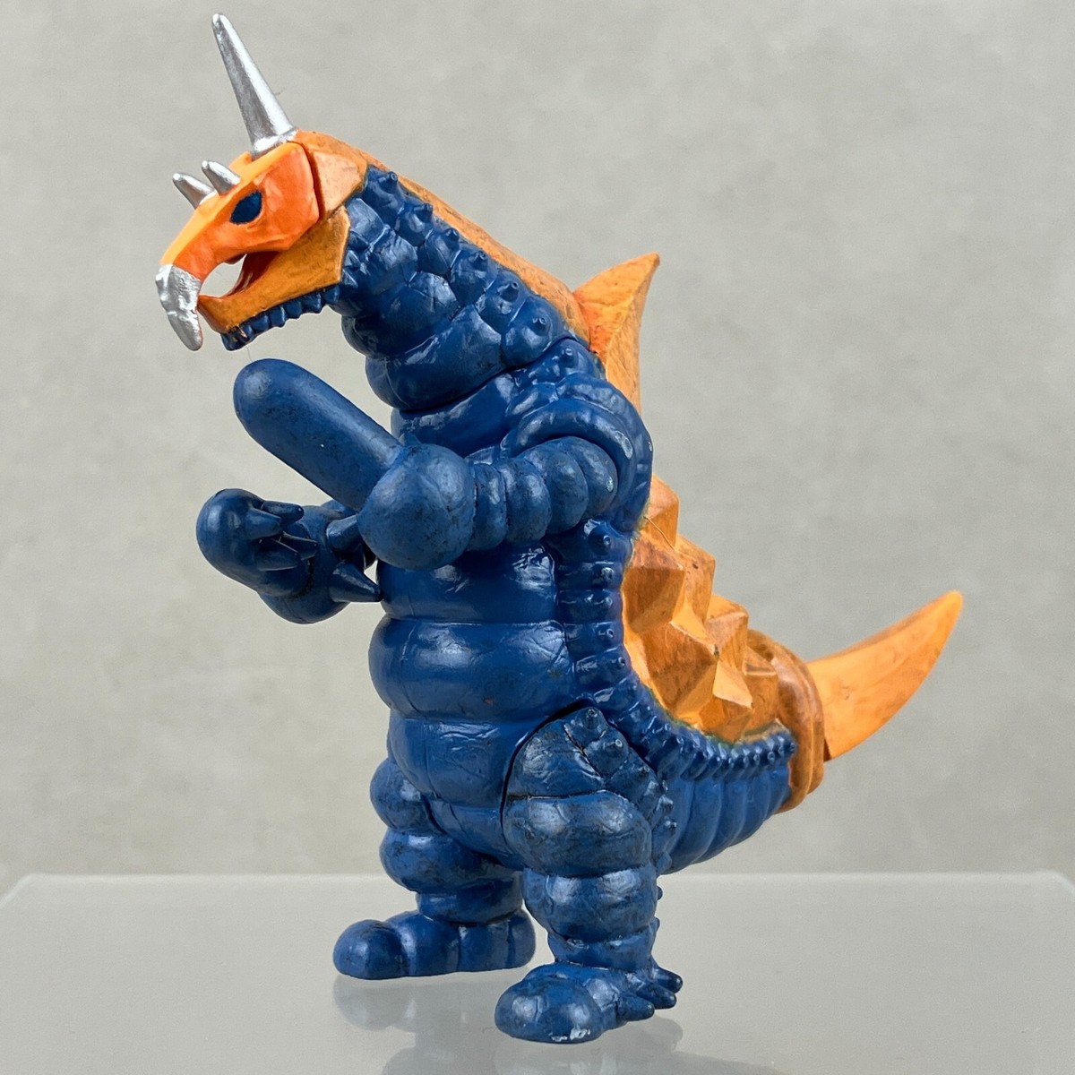 Bandai Ultraman Vakishim HG High Grade Anime Kaiju Figure Japan