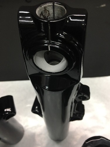 Harley Davidson STREET GLIDE Lower Fork Tube Sliders Legs 2014-2023 GLOSS BLACK - Picture 3 of 9