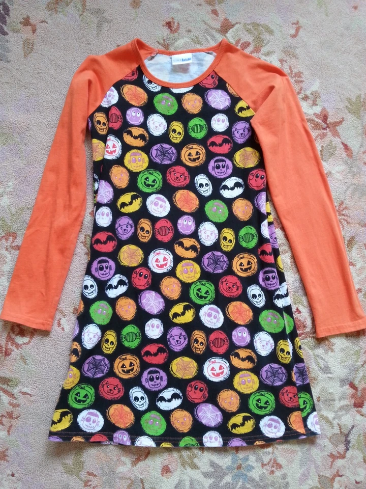 Girls Cotton Halloween Dress Size 7-8 with New Boo Basket Fillers Stickers - Image 4 of 4