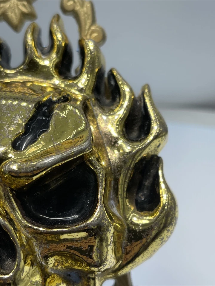 Raro Vintage Llameante Color Dorado Pátina Calavera Cinturón Hebilla con Compartimento - Marcado Foto 3 de 4