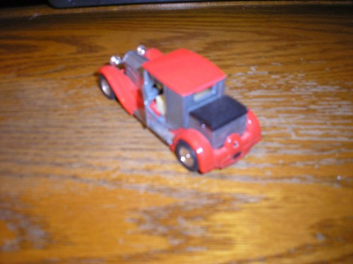 Vintage Classic 1/43 ? 4 1/4" Exotic Coupe Red & Silver Pull Back Action - Picture 2 of 4