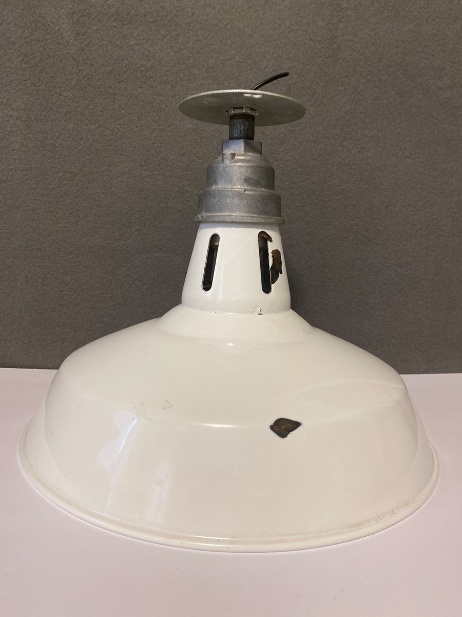 Benjamin Lighting Equipment 150 WATT LAMP White 447072 Porcelain