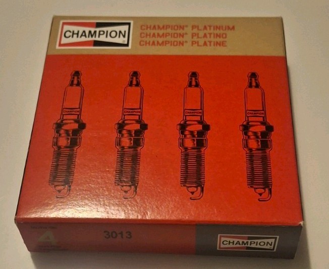 BRAND NEW Set of 4 Champion Premium Platinum Power Spark Plugs - 3013