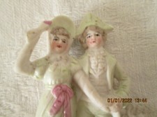 ANCIEN COUPLE POUPEE miniature