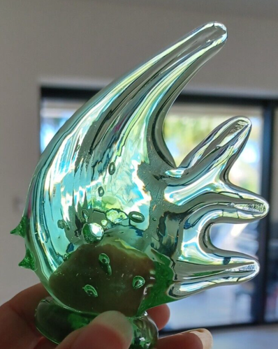 Pez ángel soplado a mano de vidrio verde de 4" de alto - Imagen 9 de 12