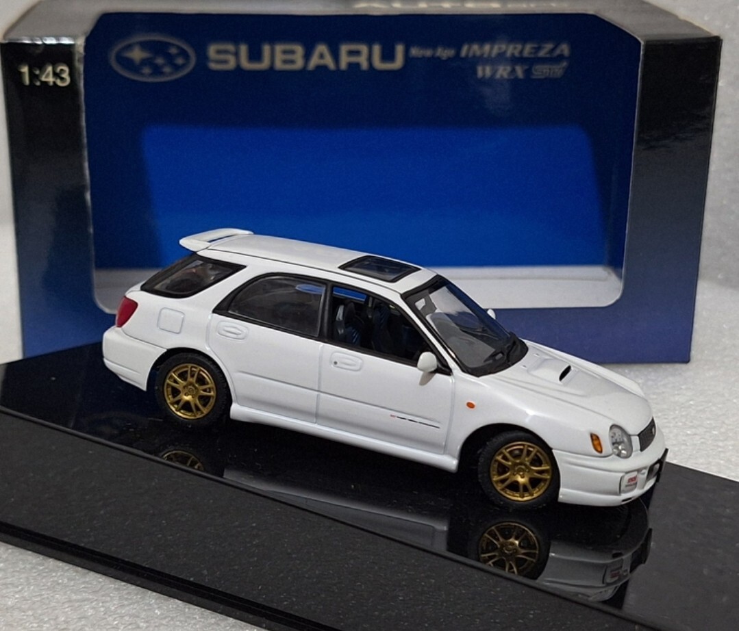 Subaru Impresa WRX Sti Wagon 2001 White 1:43 AutoArt 58633