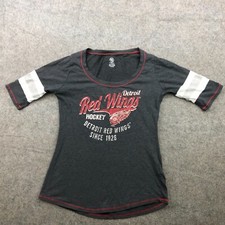 Detroit Red Wings Shirt Womens Medium Gray Red Spell Out Logo Short Sleeve