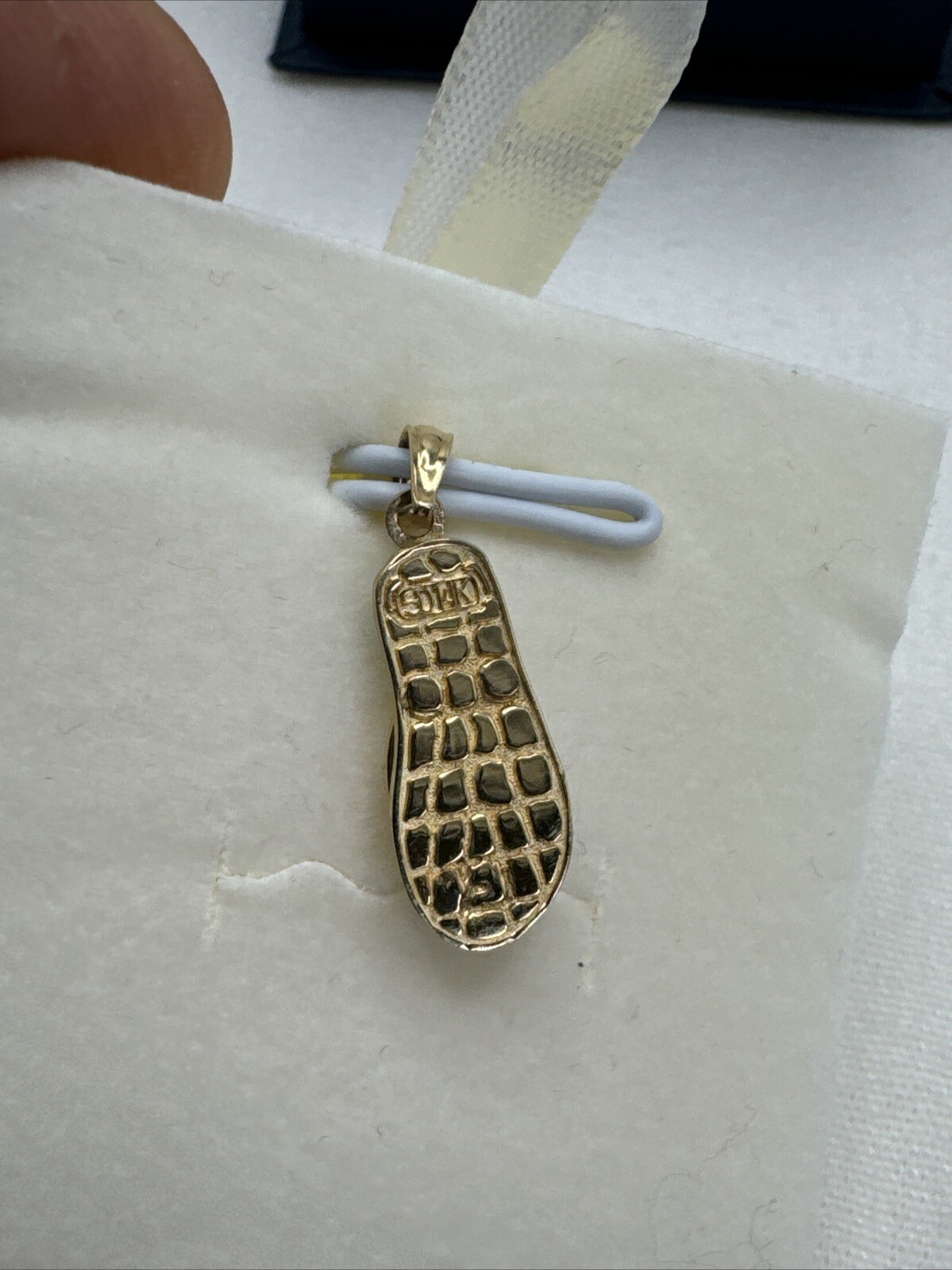 14K Yellow Gold Shell Blue Polka Dot Hawaiian Fli… - image 3