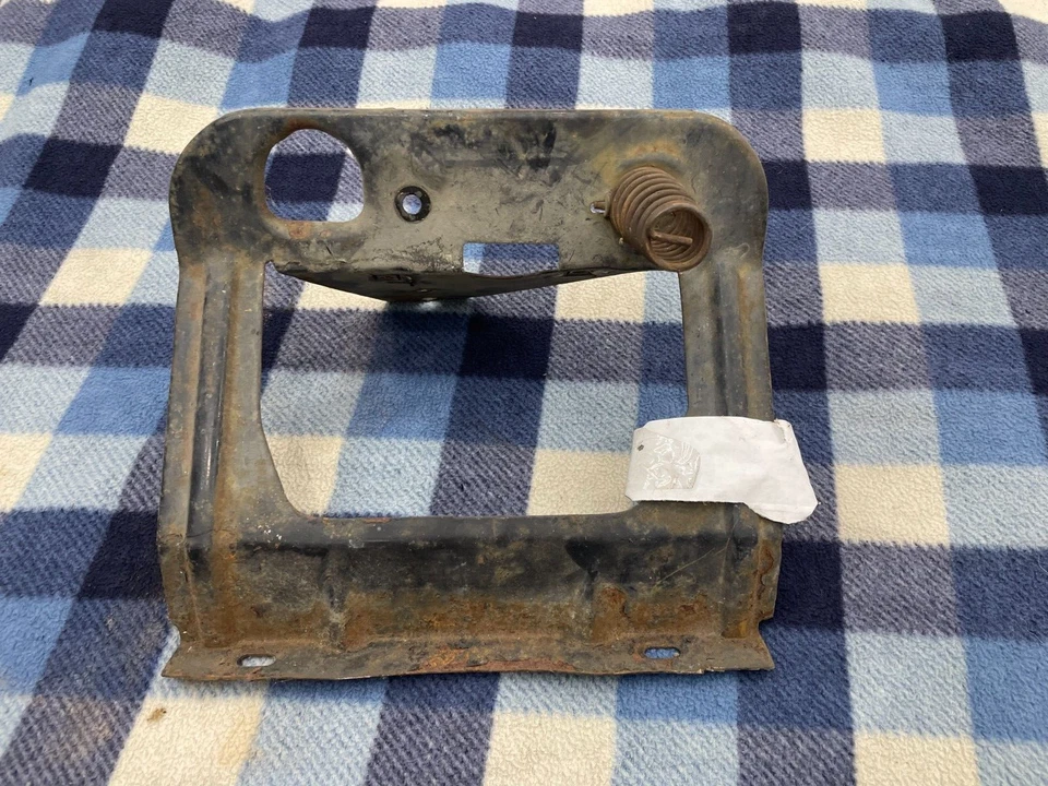 Chrysler New Yorker 1969-1973 Newyorker capó pestillo soporte OEM A+ Foto 3 de 3