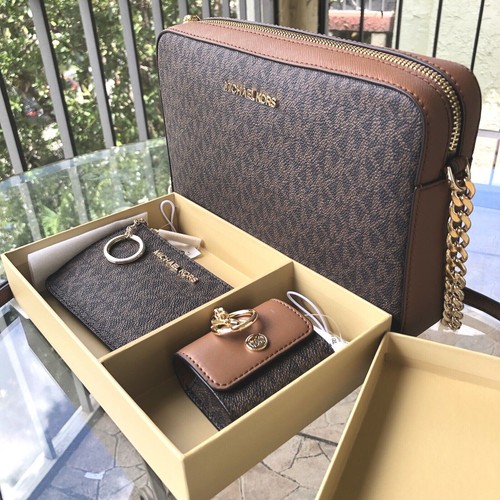 Descubrir 85+ imagen michael kors box purse