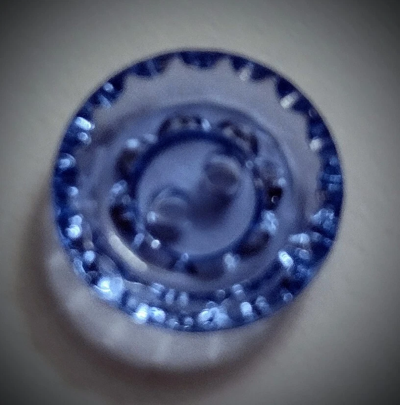1/2" 2-Hole Royal Blue (Crystal) Craft/Clothing Buttons - Image 3 of 4