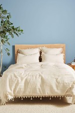 New Anthropologie Scalloped Crochet Cotton-Linen Duvet Cover Twin MSRP: 178