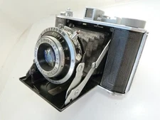 VINTAGE Olympus Six Folding Rangefinder F. Camera, w ZUIKO F.C 75/3.5 lens.READ
