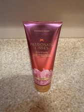 Victoria's Secret Garden PASSIONATE KISSES Cherry Vanilla Body Cream 6.7 Oz