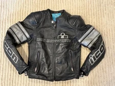 Icon Motorsports Women’s Small Pursuit Jacket Armored Leather Black/Gray Pockets