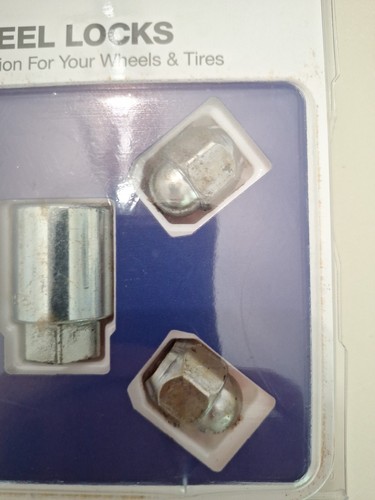 Subaru Wheel Lock-Kit Alloy OEM B321SFG000 Nuts and Key - Picture 3 of 5