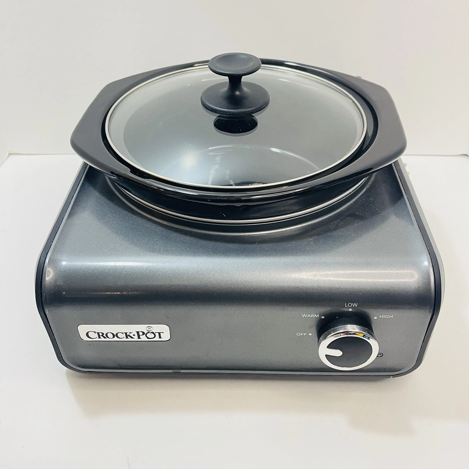 Crock Pot Hook Up 2.5 Quart Round Slow Cooker Black/Dark Gray SCCPMD2-CH