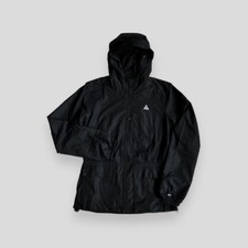 Nike Acg Women’s Jacket Black Lightweight Storm Fit Medium