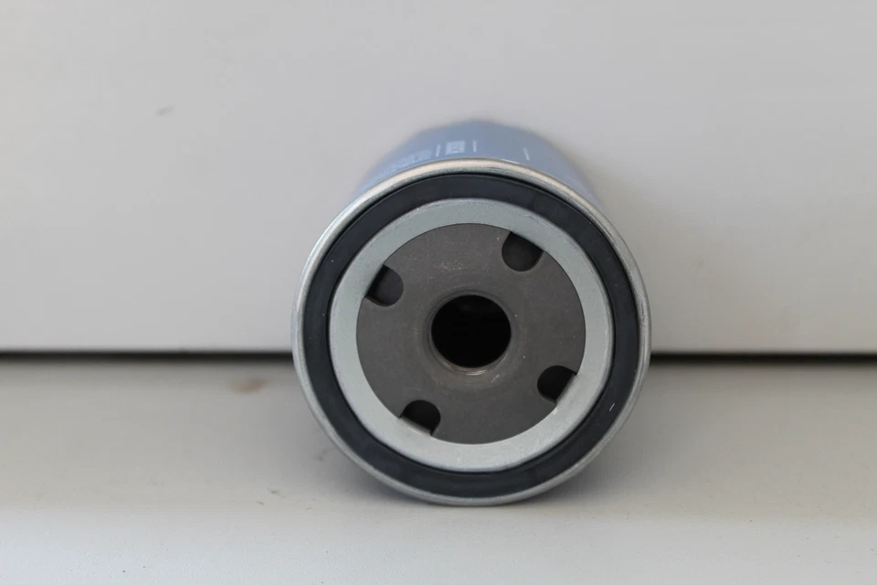 FILTRO OLIO PER FIAT 127 128 Ritmo X 1/9 Lancia Delta Prisma I 831 Y10 156 BOSCH - Image 4 of 4