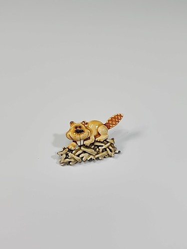 JJ Jonette Small Hand Painted Lapel Pin Beaver Building a Dam