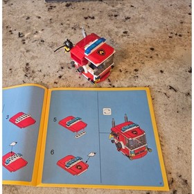 LEGO The Lego Movie Rescue Reinforcements Lego Set 70813 Partially Unopened 2014