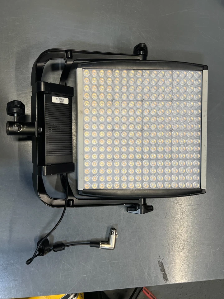 Litepanels Astra 6X Bi-Color LED Panel - Image 3 of 3