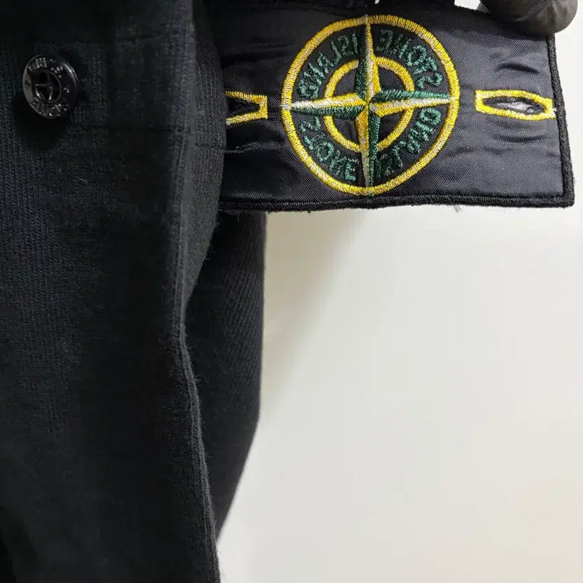 Stone Island Men's V-Neck Long Sleeve T-Shirt Black thumbnail 8