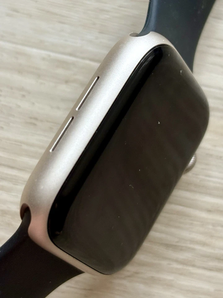 Apple Watch A2723 SE (2ª Generación) 44mm GPS Solo Para Piezas Foto 2 de 4