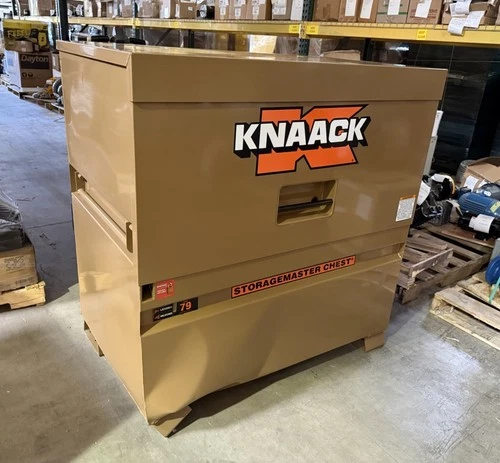KNAACK Piano-Style Jobsite Box 48" x 30" x 49" 38.2 cu ft Tan DAMAGED