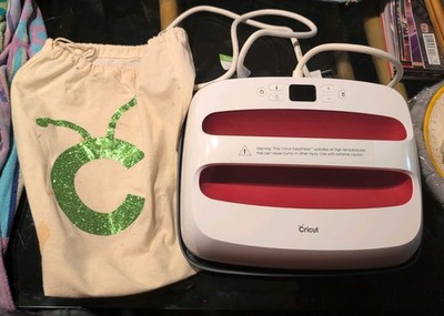 Cricut EasyPress 2 Press Machine (12'' x 10'')  Tested, Works. With Storage Bag
