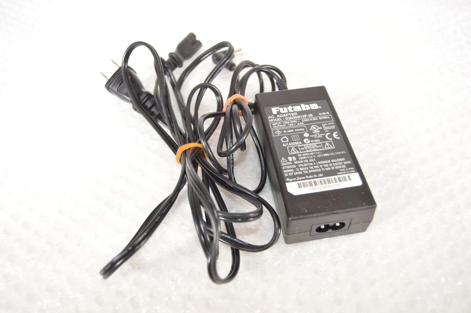 Futaba T18MZ FASSTest Model 2.4GHz Transmitter Tested Excellent W/Manual - Image 4 of 4