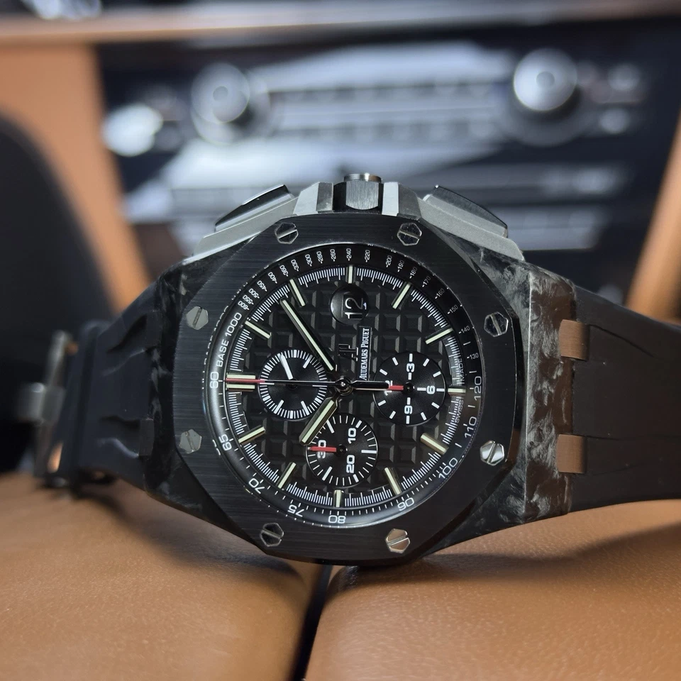 AP Royal Oak Offshore Chronograph 26400AU.OO.A002CA.01 – Forged Carbon Case - Image 4 of 4
