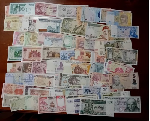 Lotto Di 15 Banconote Mondiali - Come Da Foto - Foto 6