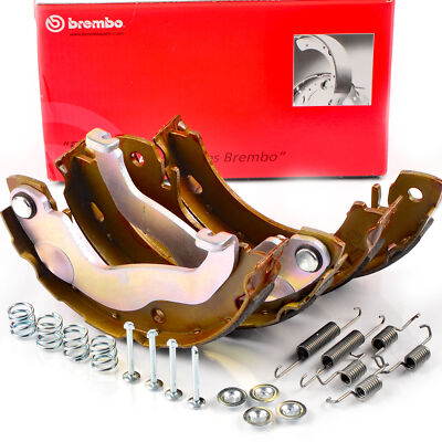 BREMBO Bremsbacken + Federnsatz Hinten für TOYOTA COROLLA VERSO