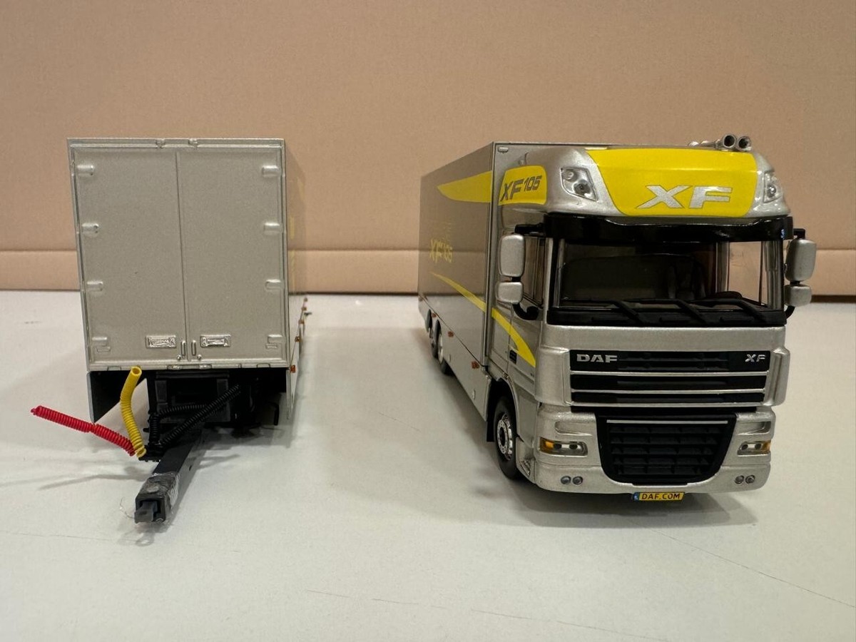 WSI truck models,DAF XF 105 SSC COMBI MOTORWAGEN