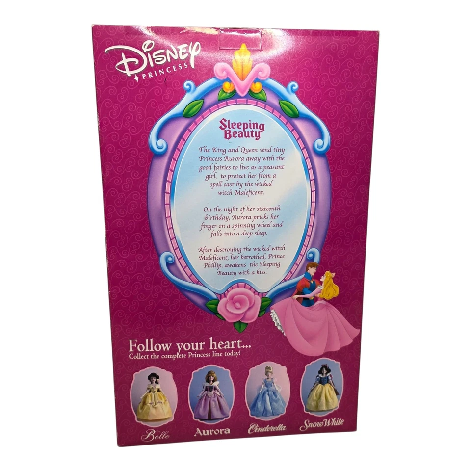Vtg New Disney Princess Aurora Sleeping Beauty 16" Porcelain Doll 2002 Brass Key - Image 4 of 4