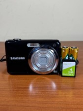 Samsung ES9 12.2MP 4x Digital Camera with Memory Card (SD)