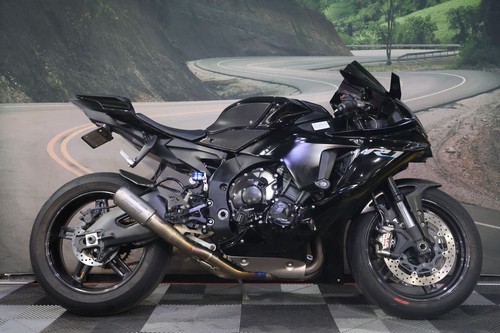 2023 Yamaha YZF-R1 