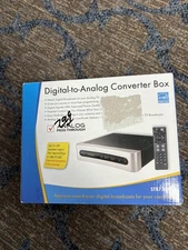 Digital-to-Analog Converter Box STB7766G1 Analog Pass-Through Remote TV Tuner Ne