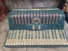 soprani-1925-keyboard-24-reed-italian-accordion
