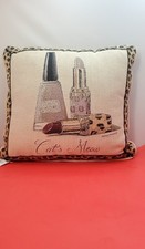 Almohada de 14"x15" pulgadas gatos maullido alambre obra de arte de lápices labiales para mujer esmalte de uñas.