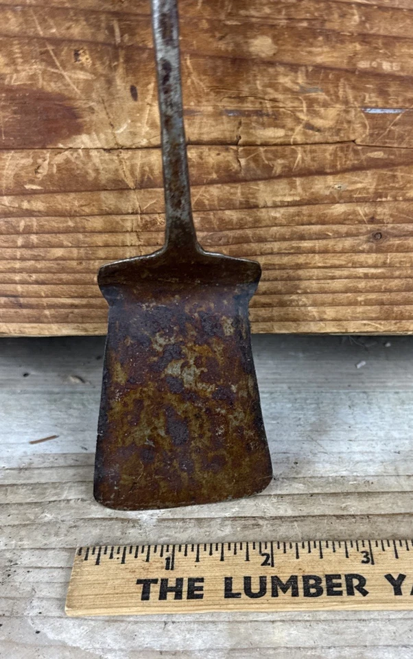 Antigua espátula forjada a mano Early Turner espátula pelada Foto 4 de 4